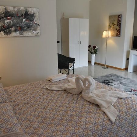 B&B La Dimora Di Iside Benevento Buitenkant foto