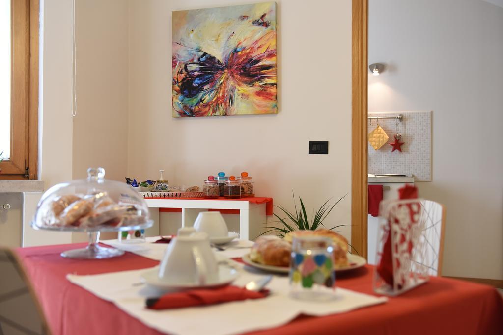 B&B La Dimora Di Iside Benevento Kamer foto