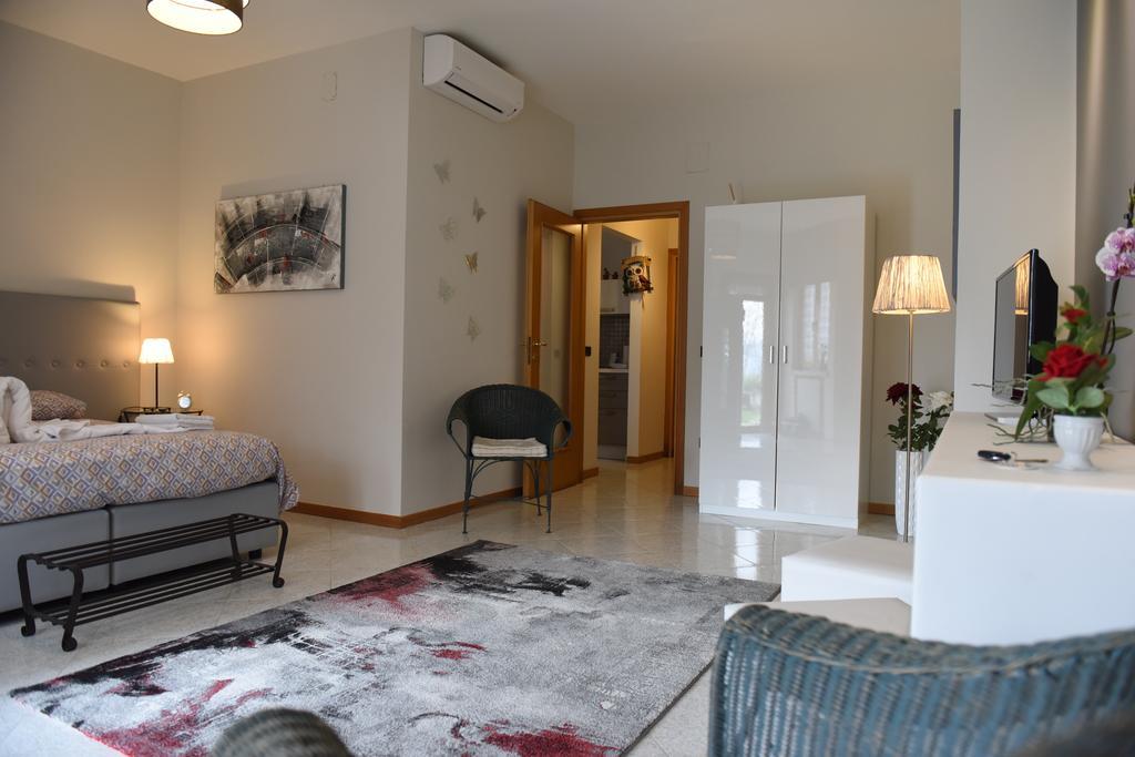 B&B La Dimora Di Iside Benevento Buitenkant foto